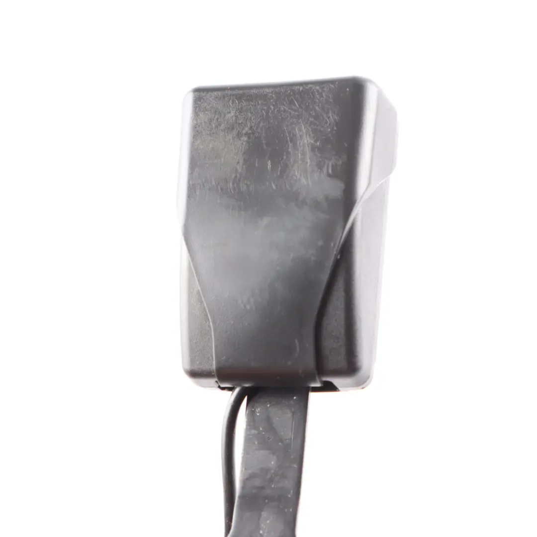 Hebilla de asiento BMW X5 F15 F85 M Cinturón Trasero Derecho Negro para con número de pieza 7395076 Hebilla de asiento BMW X5 F15 F85 M Cinturón Trasero Derecho Negro - SKU 7395076 - Número de pieza 7395076