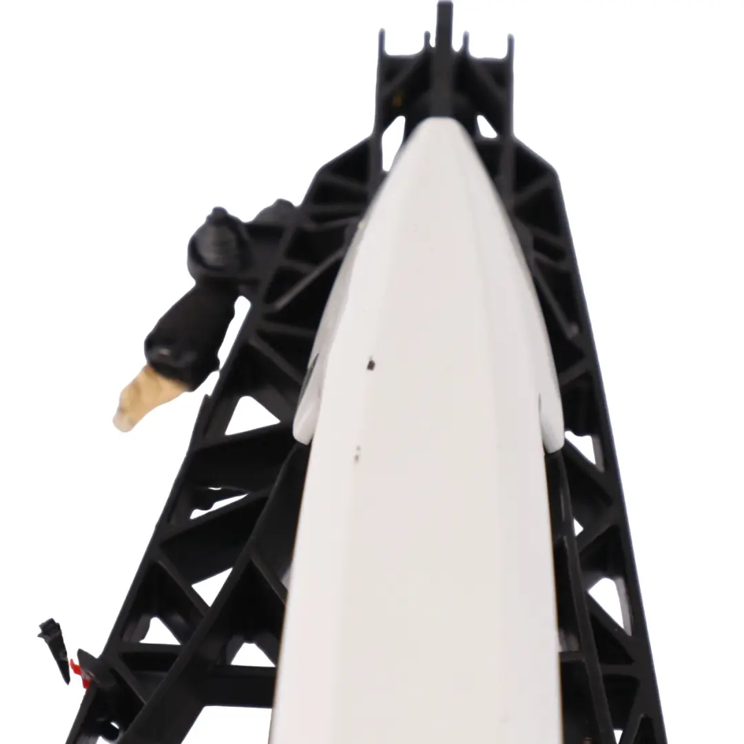 BMW F46 manija de la puerta trasera izquierda exterior Mineral Blanco A96 - SKU 7396307-MW - Número de pieza 7396307