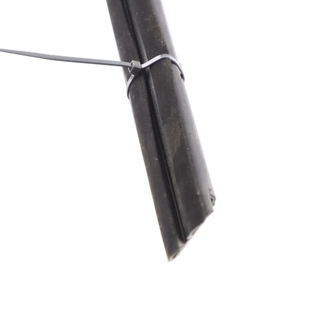 BMW G20 G21 Guarnizione Finestra Porta Anteriore Destra - SKU 7407420 - Numero di parte 7407420