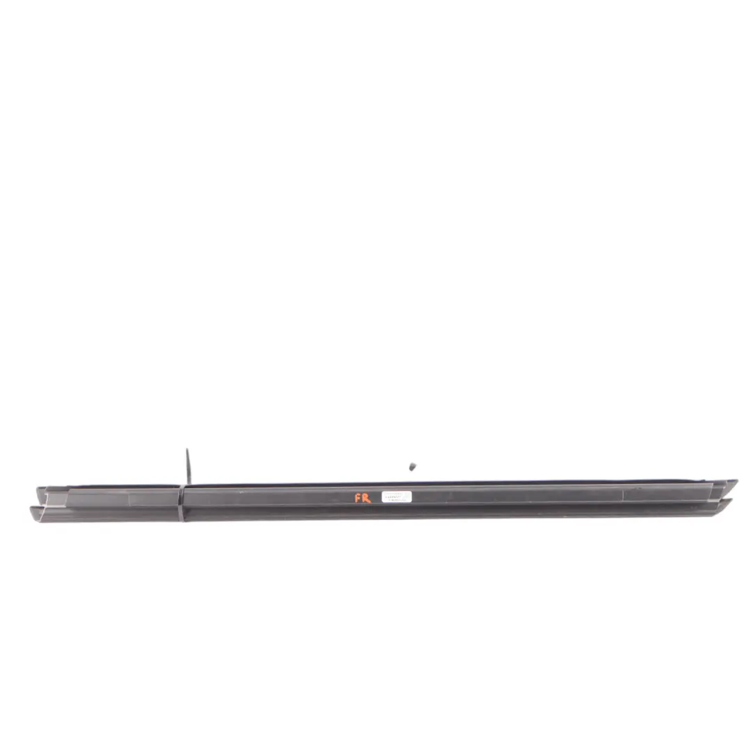 Junta Ventana Puerta Delantera Derecha Interior para BMW G20 G21 con número de pieza 7407420 BMW G20 G21 Junta Ventana Puerta Delantera Derecha Interior - SKU 7407420 - Número de pieza 7407420