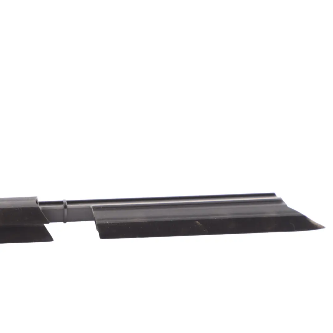 Joint de vitre BMW G20 G21 Porte Arrière Droite Joint Intérieur pour à propos du numéro de pièce 7407422 Joint de vitre BMW G20 G21 Porte Arrière Droite Joint Intérieur - SKU 7407422 - Numéro de pièce 7407422