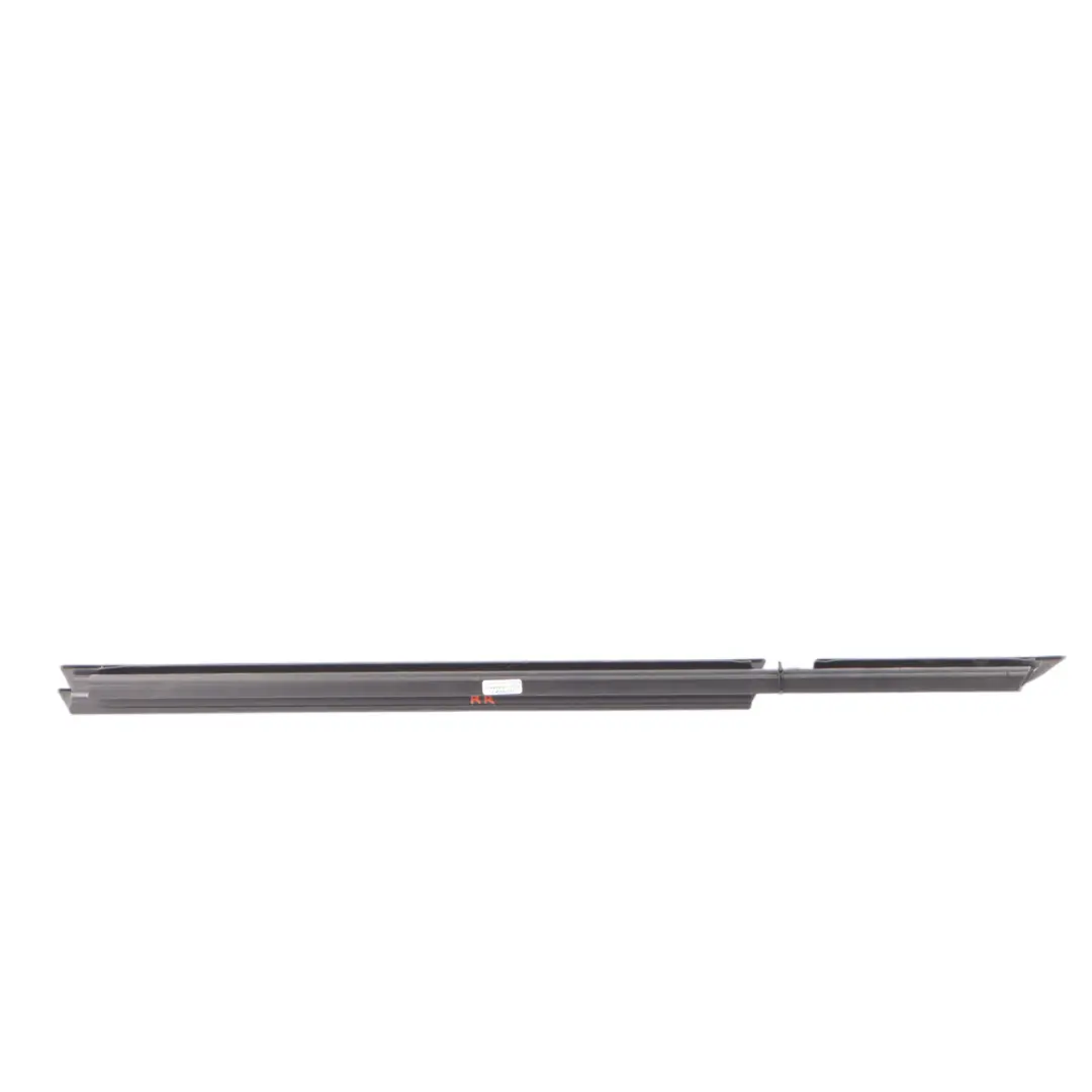 Guarnizione finestrino BMW G20 G21 Porta posteriore destra interna - SKU 7407422 - Numero di parte 7407422