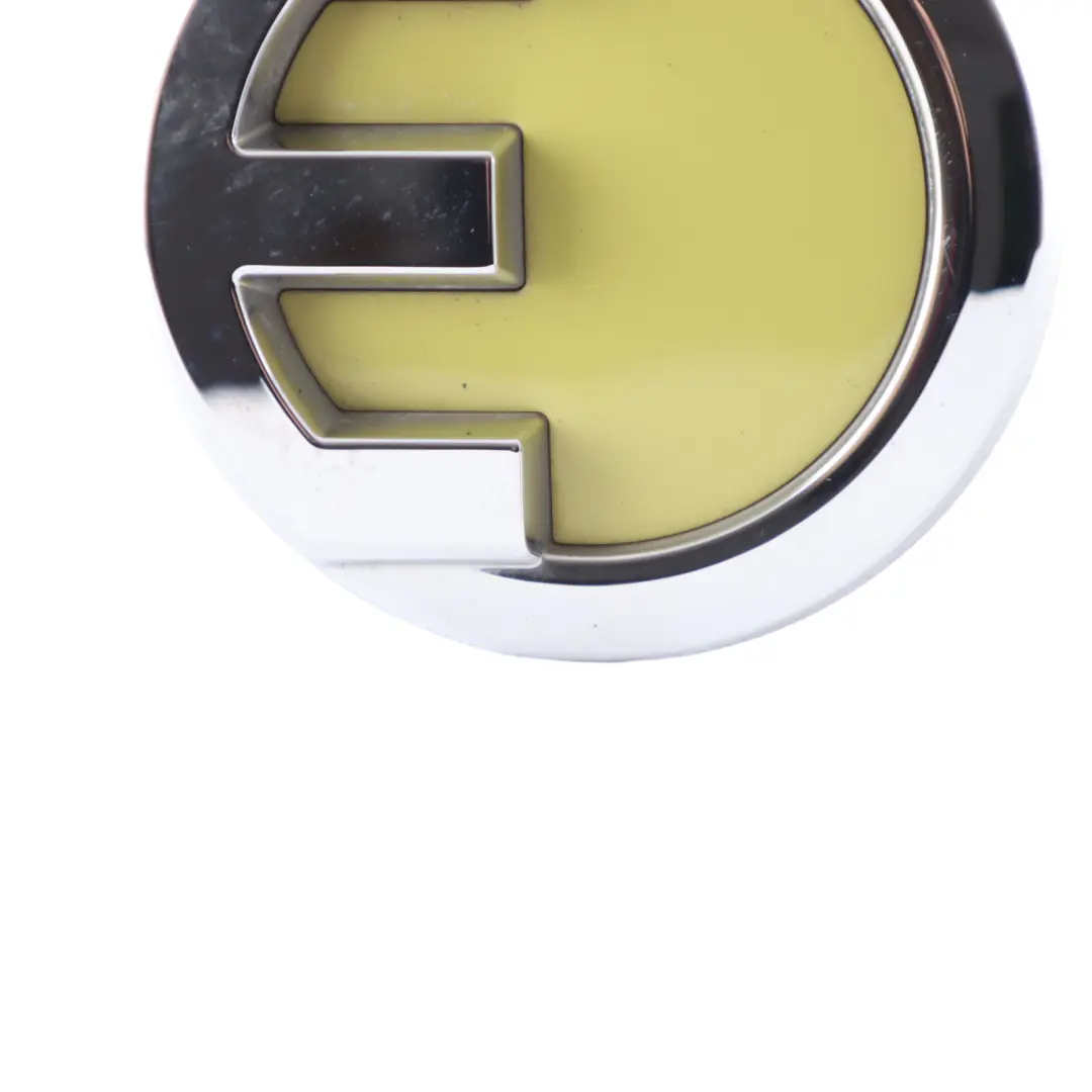 Emblemat Na Klapę Bagażnika do Mini Countryman F60 Logo o numerze 7410894 Mini Countryman F60 Logo Emblemat Na Klapę Bagażnika - SKU 7410894 - Numer Części 7410894