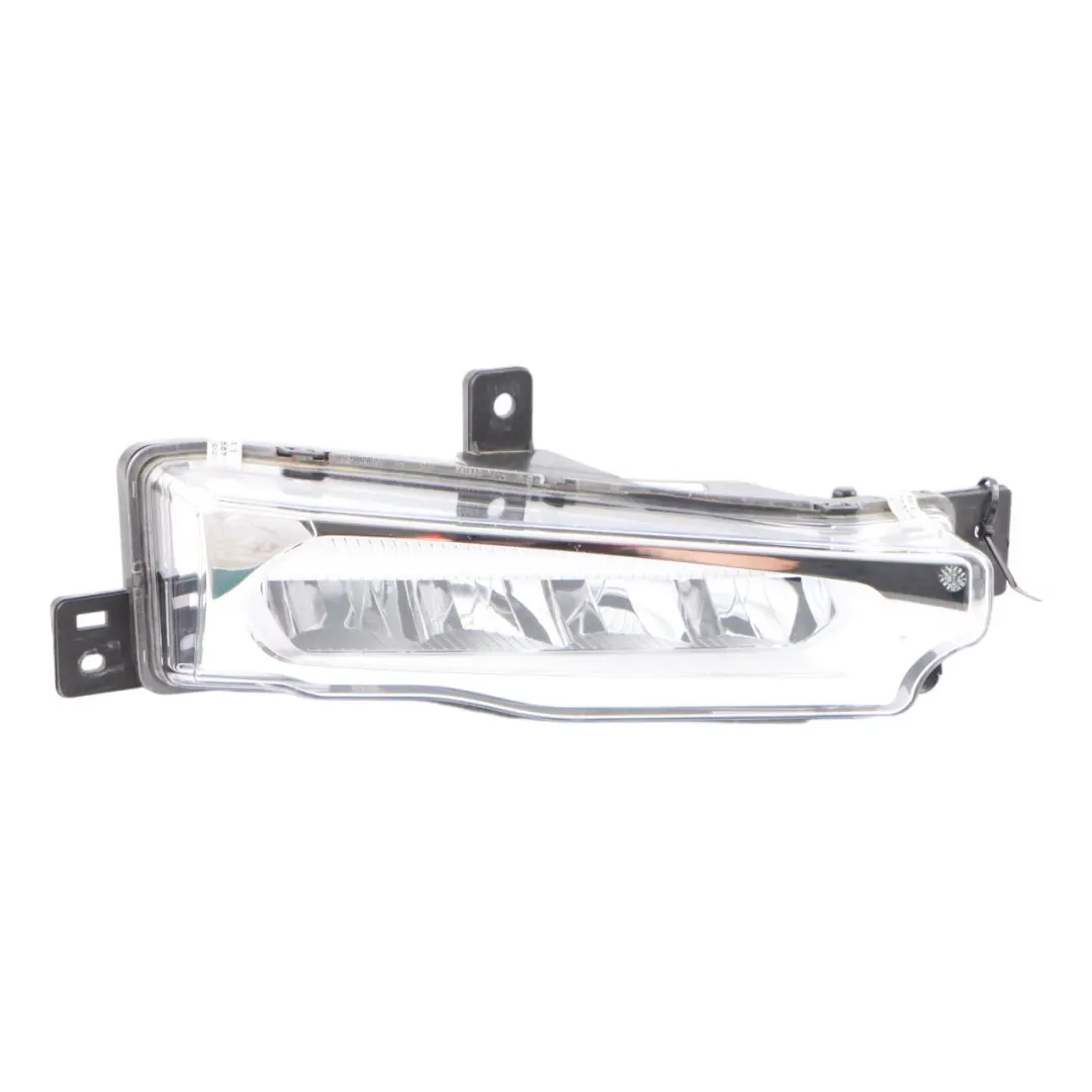 Fog LED Lamp BMW X3 G01 X4 G02 Front Bumper Lower Fog Light Right O/S to with Part number 7412528 Fog LED Lamp BMW X3 G01 X4 G02 Front Bumper Lower Fog Light Right O/S - SKU 7412528 - Part number 7412528