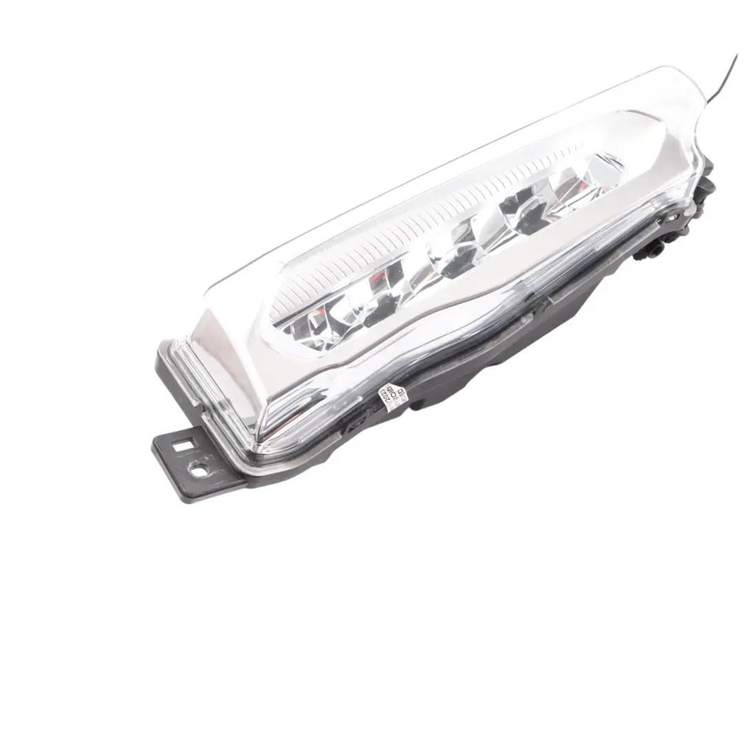 Fog LED Lamp BMW X3 G01 X4 G02 Front Bumper Lower Fog Light Right O/S to with Part number 7412528 Fog LED Lamp BMW X3 G01 X4 G02 Front Bumper Lower Fog Light Right O/S - SKU 7412528 - Part number 7412528