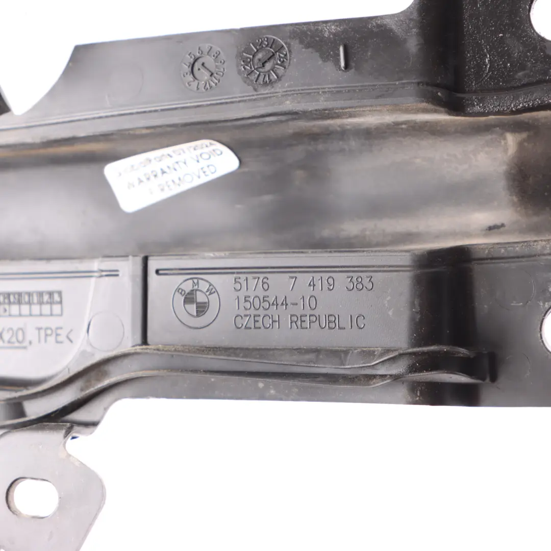 Capó BMW G20 G21 Junta de Sellado Lado Izquierdo para con número de pieza 7419383 Capó BMW G20 G21 Junta de Sellado Lado Izquierdo - SKU 7419383 - Número de pieza 7419383