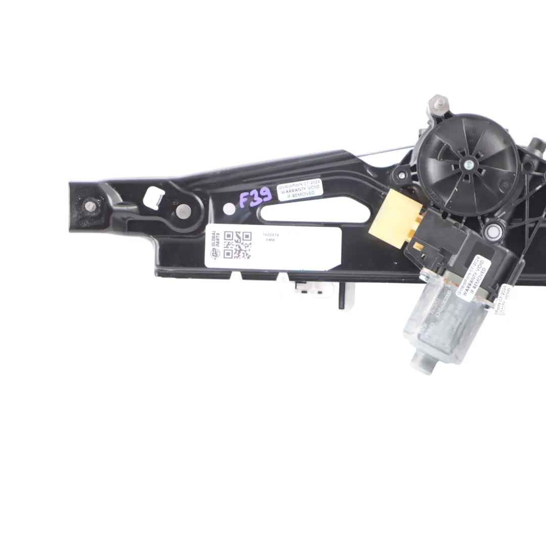 Elektryczny Podnośnik Szyby Tył Prawo do BMW X2 F39 o numerze 7420414 BMW X2 F39 Elektryczny Podnośnik Szyby Tył Prawo - SKU 7420414 - Numer Części 7420414