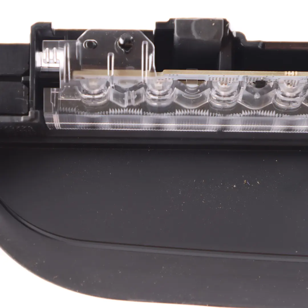 Centre Trunk Stop Lamp Third Brake Light LED to BMW G20 with Part number 7420460 BMW G20 Centre Trunk Stop Lamp Third Brake Light LED - SKU 7420460 - Part number 7420460