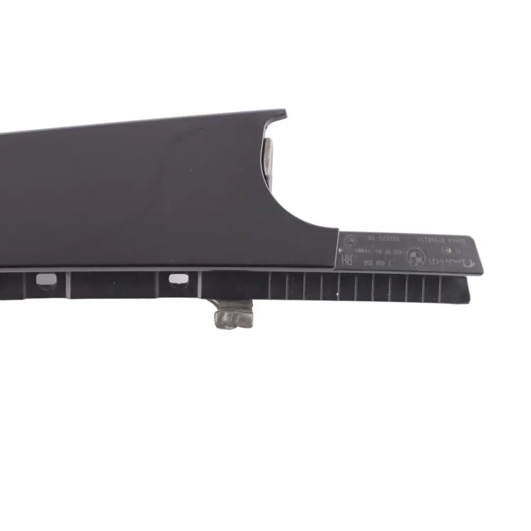 Pilar Trasero B Embellecedor Panel Puerta Superior Derecho para BMW X2 F39 con número de pieza 7420850 BMW X2 F39 Pilar Trasero B Embellecedor Panel Puerta Superior Derecho - SKU 7420850 - Número de pieza 7420850