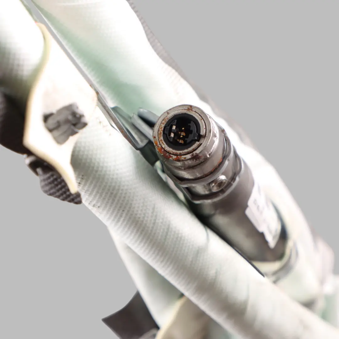 Roof Curtain Head Air Module Right O/S Safety Module to BMW F39 with Part number 7421136 BMW F39 Roof Curtain Head Air Module Right O/S Safety Module - SKU 7421136 - Part number 7421136