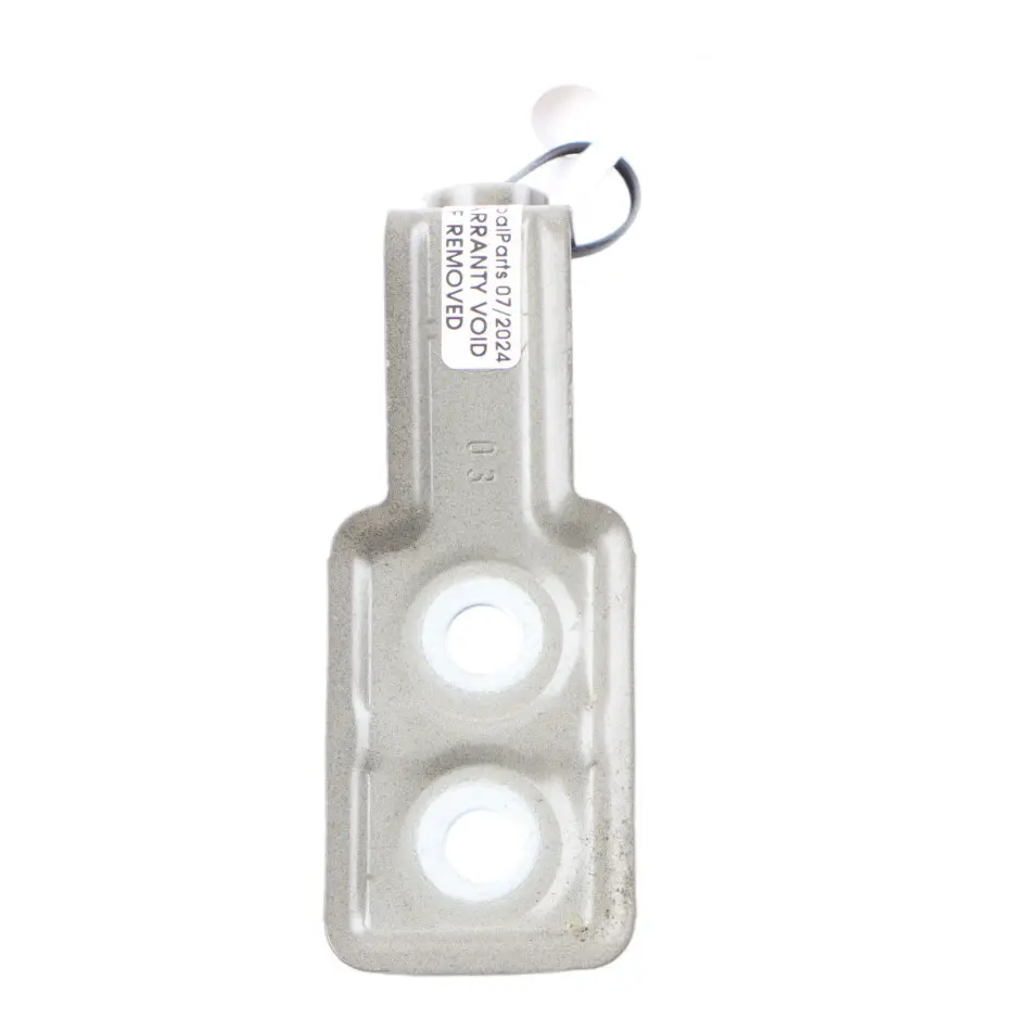 Side Panel 3 Bracket BMW G30 G31 G38 F90 Front Mount Holder Black Sapphire 475 to with Part number 7440418 Side Panel 3 Bracket BMW G30 G31 G38 F90 Front Mount Holder Black Sapphire 475 - SKU 7440418-BS - Part number 7440418