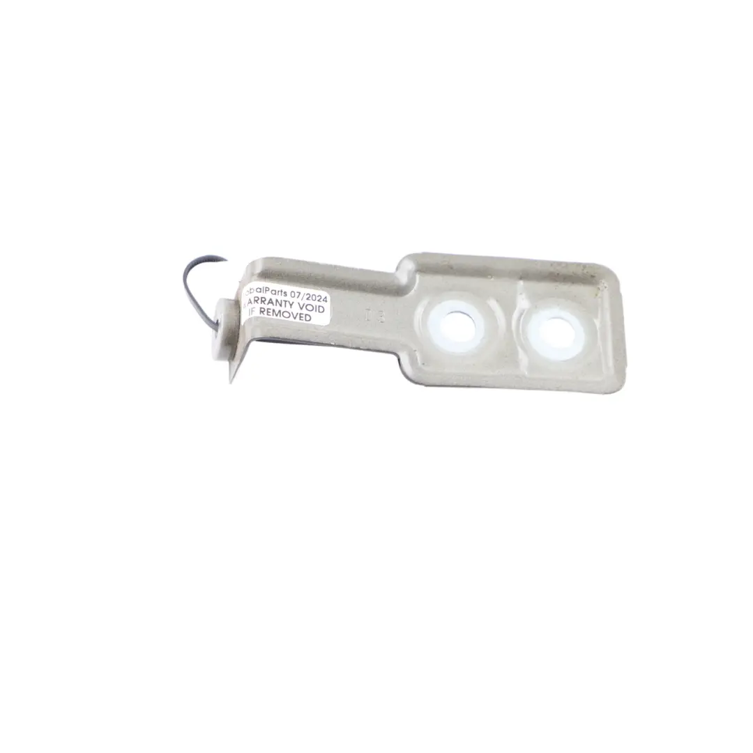 Side Panel 3 Bracket BMW G30 G31 G38 F90 Front Mount Holder Black Sapphire 475 to with Part number 7440418 Side Panel 3 Bracket BMW G30 G31 G38 F90 Front Mount Holder Black Sapphire 475 - SKU 7440418-BS - Part number 7440418