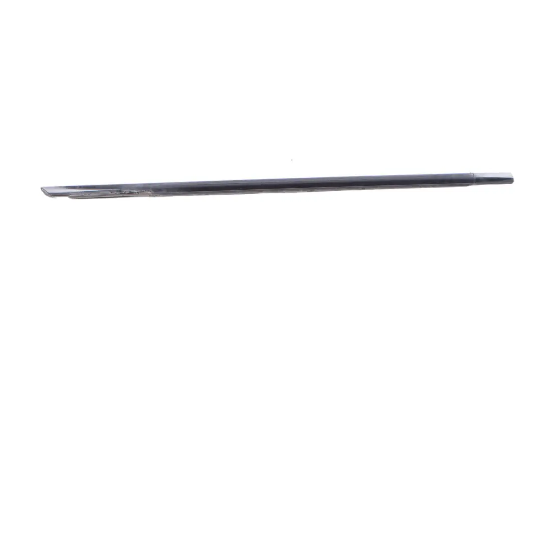 Channel Cover Outer Door Front Right O/S Alu High Gloss to BMW G20 G21 with Part number 7465150 BMW G20 G21 Channel Cover Outer Door Front Right O/S Alu High Gloss - SKU 7465150 - Part number 7465150