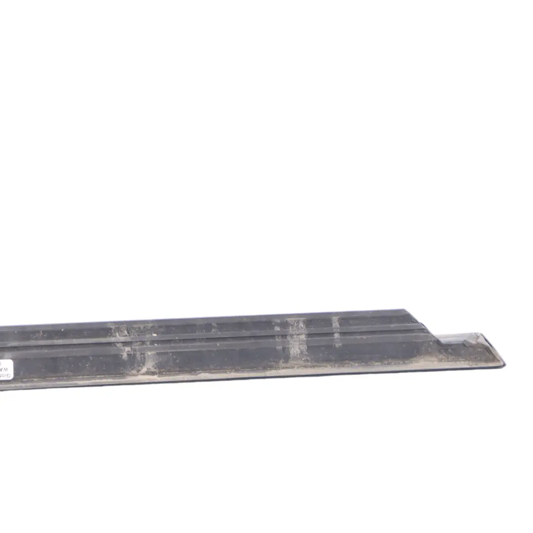  Bandeau de Fenêtre BMW G20 Porte Arrière Gauche - SKU 7465151 - Numéro de pièce 7465151