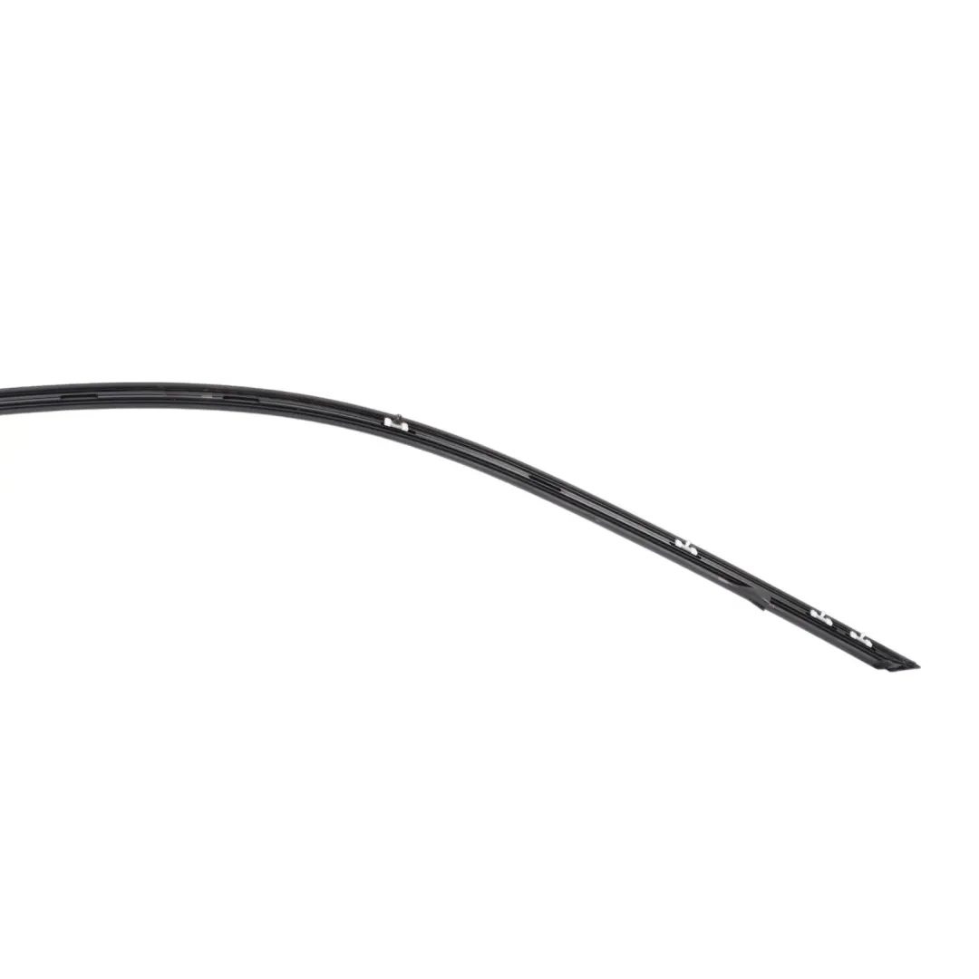 Modanatura Striscia Laterale Telaio Sinistra Nero per BMW G26 con numero di parte 7482989 BMW G26 Modanatura Striscia Laterale Telaio Sinistra Nero - SKU 7482989 - Numero di parte 7482989