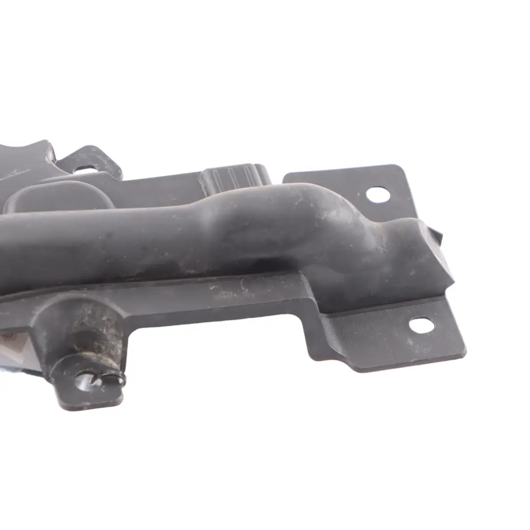 Front Left N/S Rubber Seal Gasket Engine Hood Bonnet to BMW G22 G23 G26 with Part number 7486823 BMW G22 G23 G26 Front Left N/S Rubber Seal Gasket Engine Hood Bonnet - SKU 7486823 - Part number 7486823