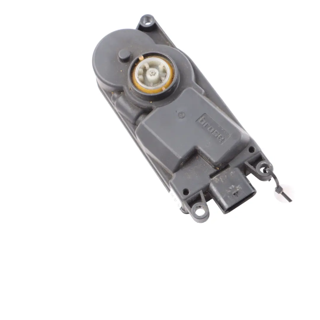 Flap Actuator BMW X3 G01 X4 G02 Grille Air Active Flap Actuator Upper to with Part number 7493167 Flap Actuator BMW X3 G01 X4 G02 Grille Air Active Flap Actuator Upper - SKU 7493167 - Part number 7493167