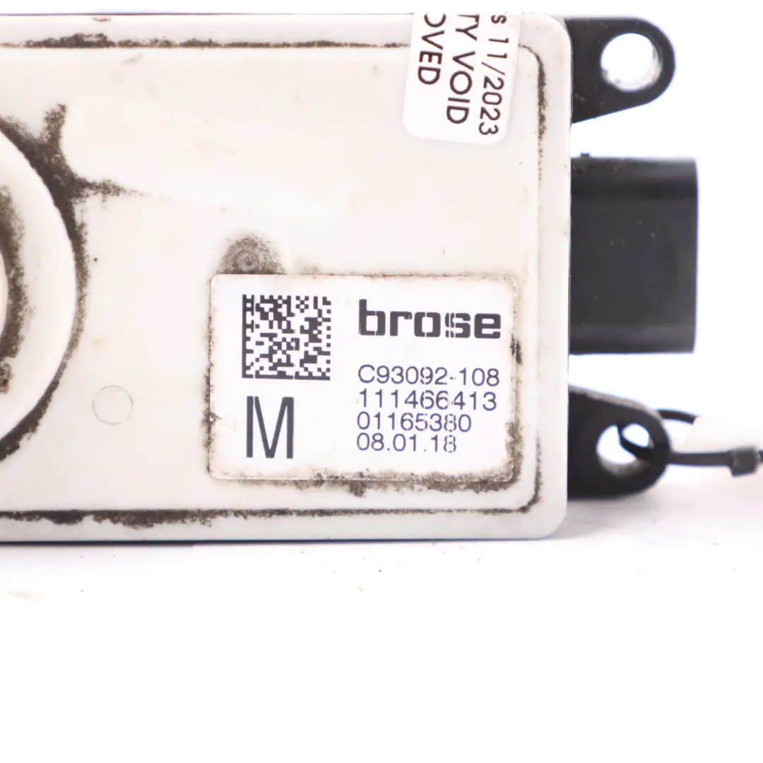 Flap Actuator BMW X3 G01 X4 G02 Grille Air Active Flap Actuator Upper to with Part number 7493167 Flap Actuator BMW X3 G01 X4 G02 Grille Air Active Flap Actuator Upper - SKU 7493167 - Part number 7493167