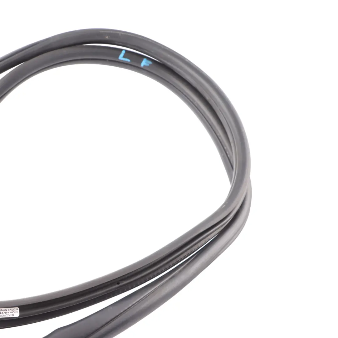 Front Door Seal Gasket Edge Left Right N/O/S 7407373 to BMW G20 G21 G28 G80 with Part number 7497912 BMW G20 G21 G28 G80 Front Door Seal Gasket Edge Left Right N/O/S 7407373 - SKU 7497912 - Part number 7497912