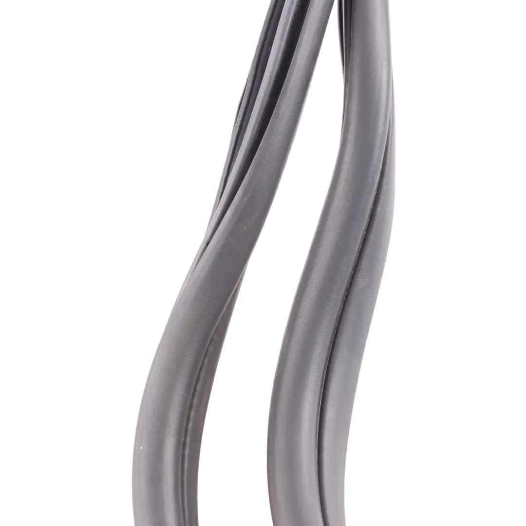 BMW G20 G21 G28 G80 Front Door Seal Gasket Edge Left Right N/O/S 7407373 - SKU 7497912 - Part number 7497912