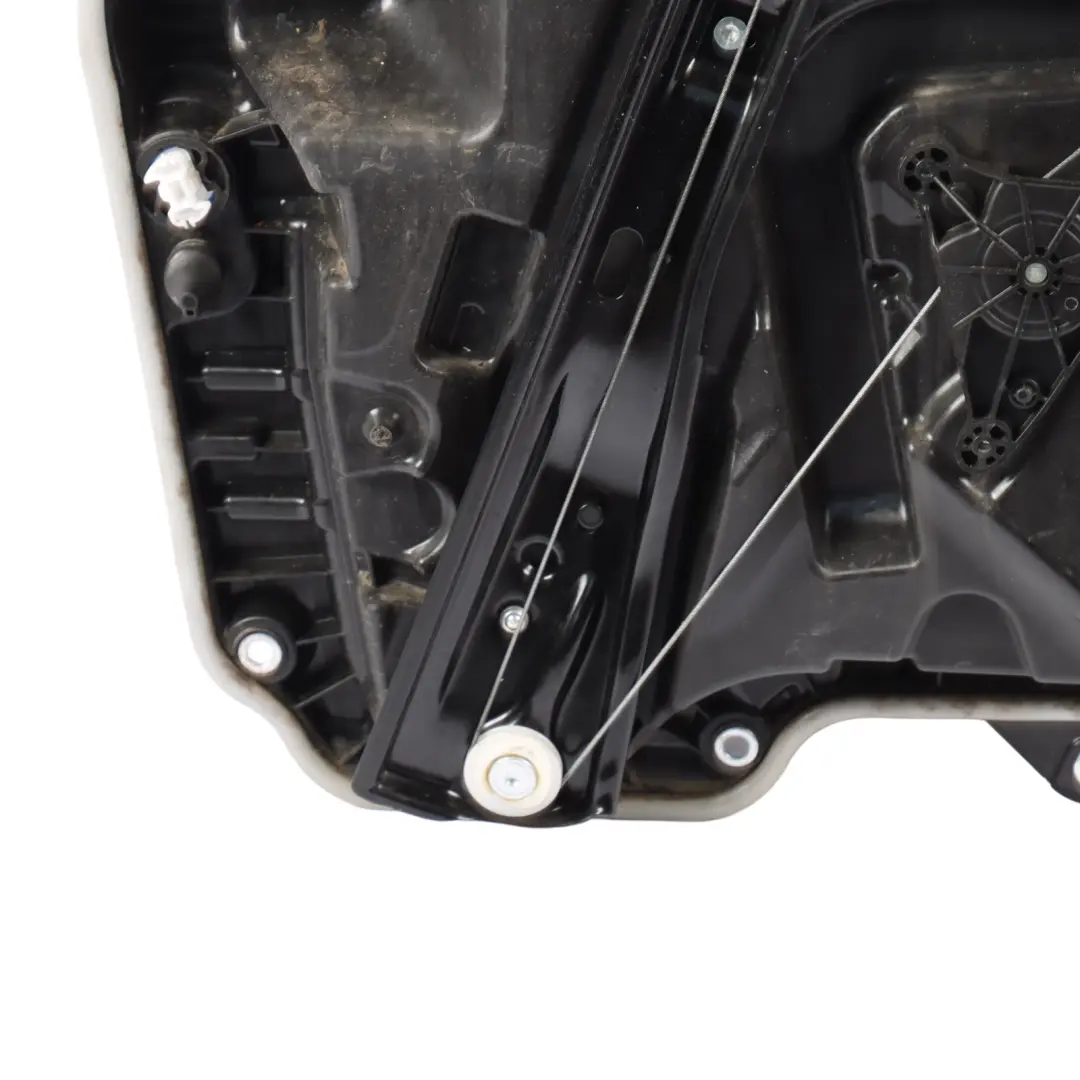 Lifter Carrier BMW G01 Porte avant gauche Window Regulator Carrier pour à propos du numéro de pièce 7498147 Lifter Carrier BMW G01 Porte avant gauche Window Regulator Carrier - SKU 7498147 - Numéro de pièce 7498147