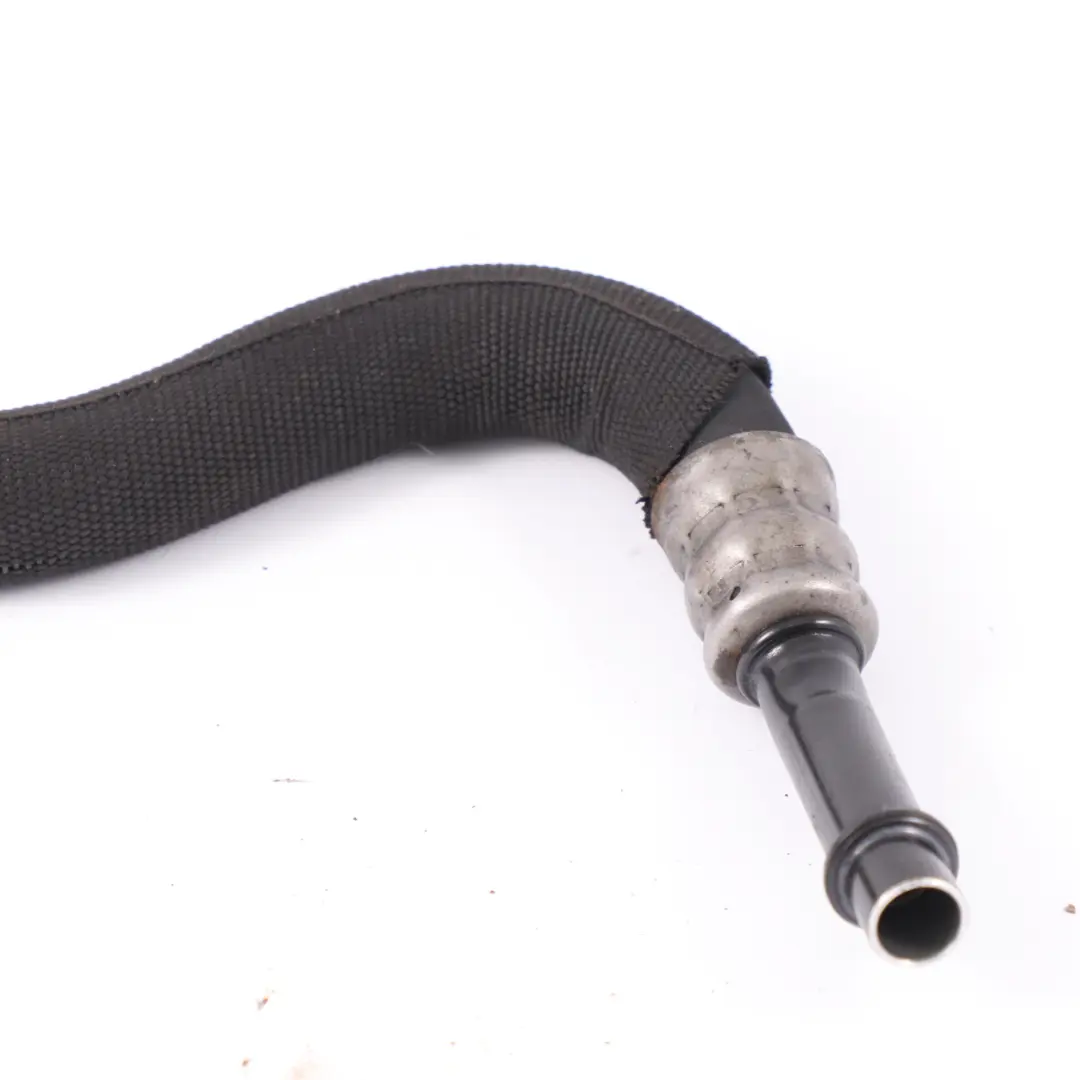 Oil Cooler Return Pipe Hose Line to BMW E90 E91 E92 E93 LCI Engine with Part number 7567208 BMW E90 E91 E92 E93 LCI Engine Oil Cooler Return Pipe Hose Line - SKU 7567208-1 - Part number 7567208