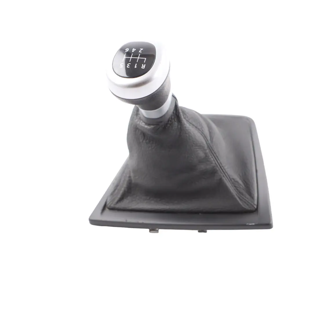 Pomello del cambio con copertura in pelle anello cromato per BMW Z4 E89 con numero di parte 7584548 BMW Z4 E89 Pomello del cambio con copertura in pelle anello cromato - SKU 7584548 - Numero di parte 7584548