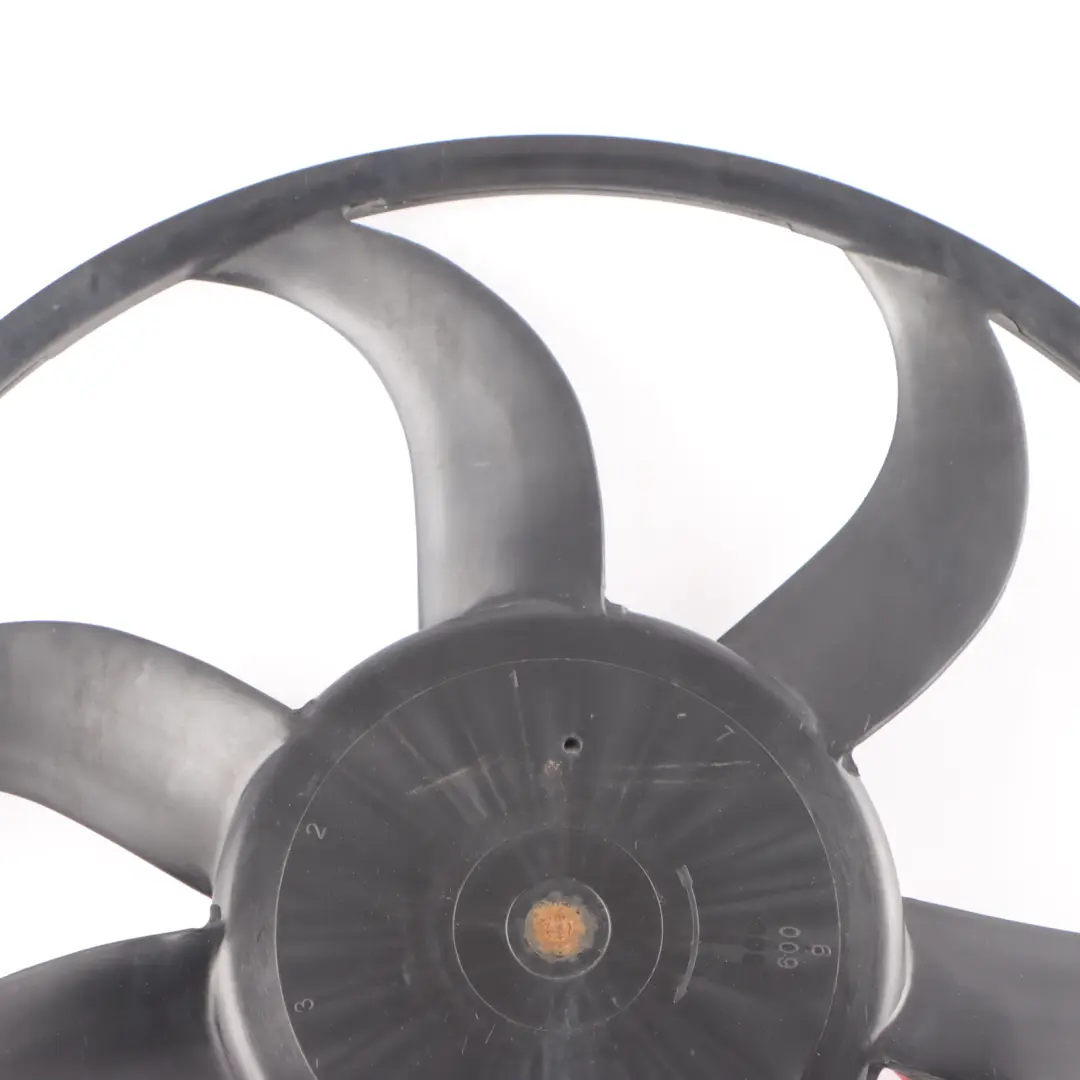 Radiator Fan BMW X5 F15 X6 F16 Engine Cooling Housing Fan 600W to with Part number 7634467 Radiator Fan BMW X5 F15 X6 F16 Engine Cooling Housing Fan 600W - SKU 7634467-1 - Part number 7634467
