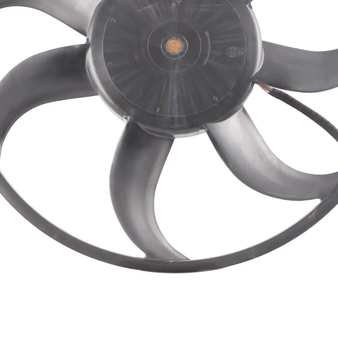 Radiator Fan BMW X5 F15 X6 F16 Engine Cooling Housing Fan 600W to with Part number 7634467 Radiator Fan BMW X5 F15 X6 F16 Engine Cooling Housing Fan 600W - SKU 7634467-1 - Part number 7634467