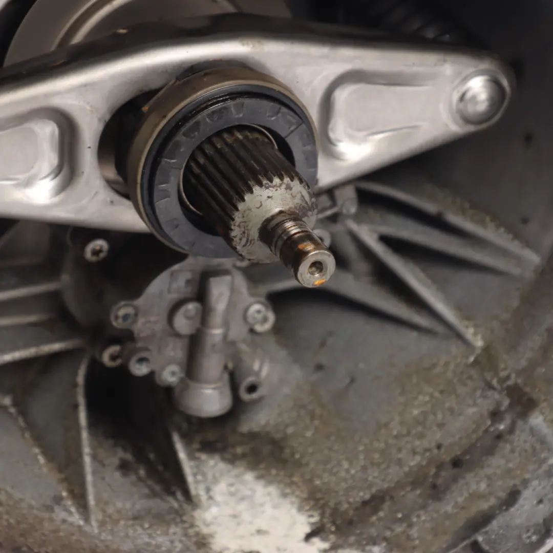 N47N Boîte Vitesses Manuelle K015 GARANTIE pour BMW E90 LCI F10 F20 F30 120d 320d à propos du numéro de pièce 7635761 BMW E90 LCI F10 F20 F30 120d 320d N47N Boîte Vitesses Manuelle K015 GARANTIE - SKU 7635761-3 - Numéro de pièce 7635761