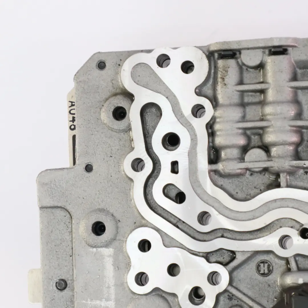 Mechatronics Drive Automatic Gearbox GA8HP45Z to BMW F20 F21 F22 F30 F31 F32 with Part number 7647840 BMW F20 F21 F22 F30 F31 F32 Mechatronics Drive Automatic Gearbox GA8HP45Z - SKU 7647840 - Part number 7647840