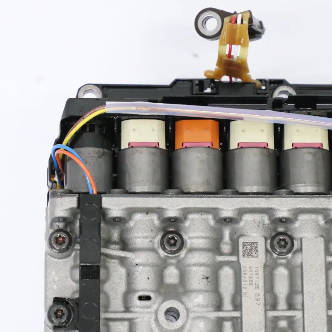 Automatikgetriebe Mechatronik Steuergerät GA8HP45Z für BMW F20 F21 F22 F12 mit Teilenummer 7647849 BMW F20 F21 F22 F12 Automatikgetriebe Mechatronik Steuergerät GA8HP45Z - SKU 7647849 - Teilenummer 7647849