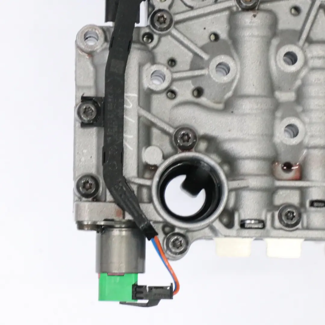 Automatikgetriebe Mechatronik Steuergerät GA8HP45Z für BMW F20 F21 F22 F12 mit Teilenummer 7647849 BMW F20 F21 F22 F12 Automatikgetriebe Mechatronik Steuergerät GA8HP45Z - SKU 7647849 - Teilenummer 7647849