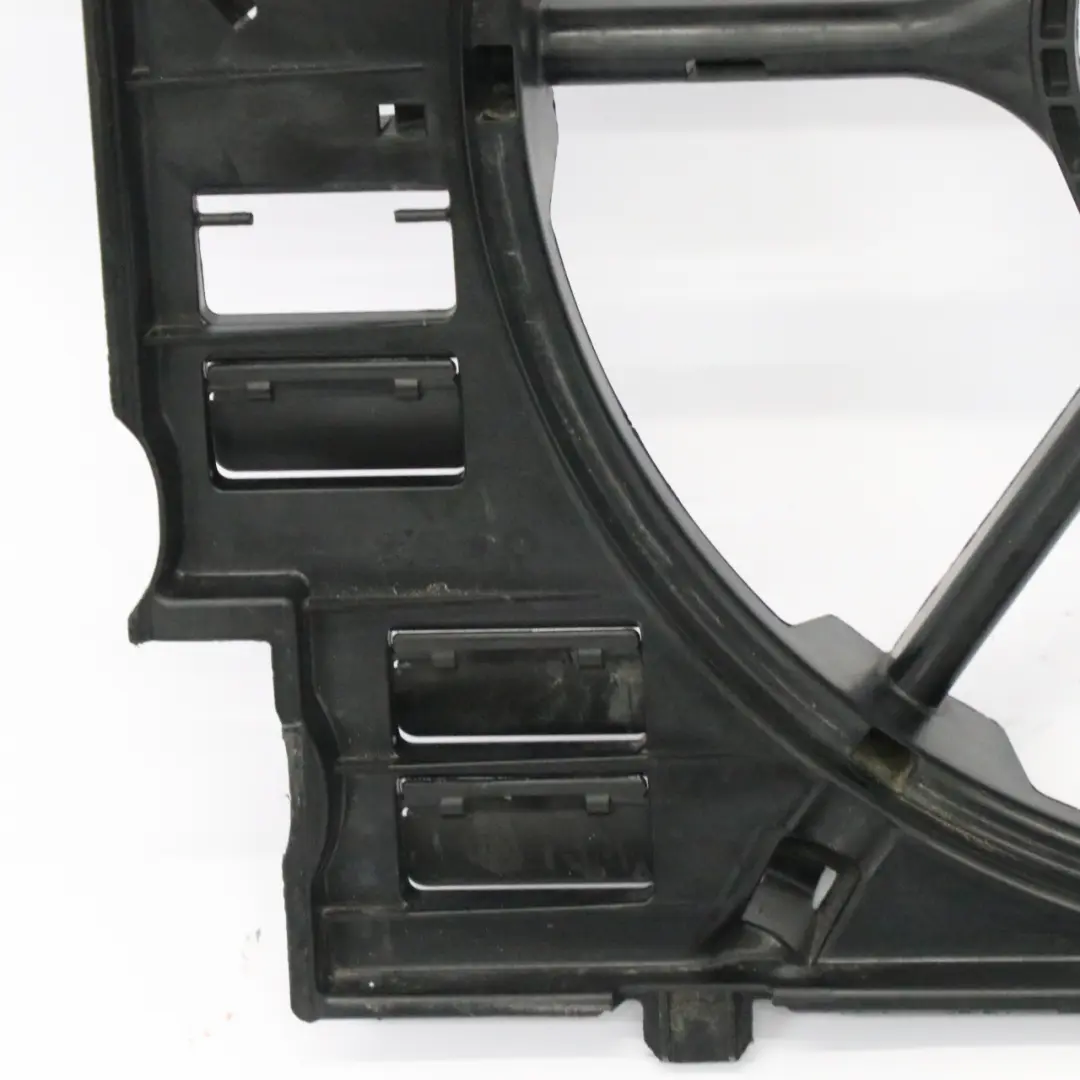 BMW E60 E61 Dieselmotor Kühler Kühlung Lüfterhaube Abdeckung Panel - SKU 7796832-1 - Teilenummer 7796832