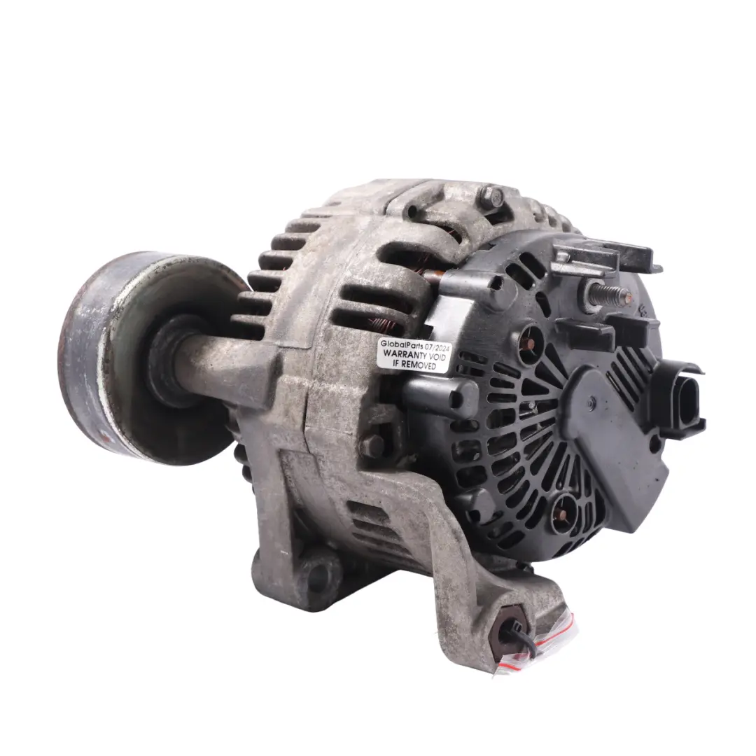 Alternator Generator 170A do BMW E60 E63 E65 E83 LCI E90 o numerze 7799204 BMW E60 E63 E65 E83 LCI E90 Alternator Generator 170A - SKU 7799204-2 - Numer Części 7799204