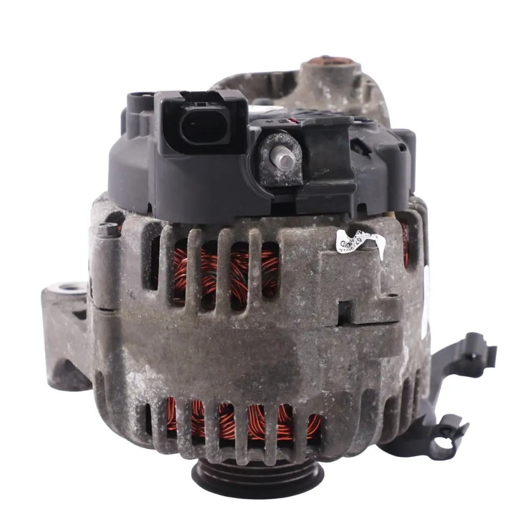 Alternatore Mini Cooper R55 R56 R57 LCI R60 Diesel N47N Generatore 158A 7576956 per con numero di parte 7823291 Alternatore Mini Cooper R55 R56 R57 LCI R60 Diesel N47N Generatore 158A 7576956 - SKU 7823291-2 - Numero di parte 7823291
