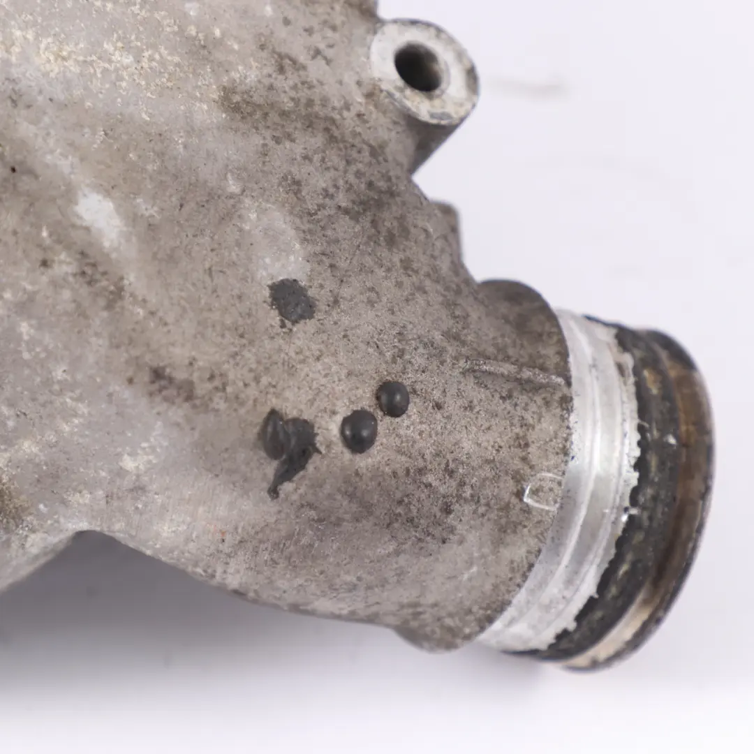 S54 Obudowa Termostatu do BMW M3 E46 Z4 M3 E85 E86 Benzyna o numerze 7831103 BMW M3 E46 Z4 M3 E85 E86 Benzyna S54 Obudowa Termostatu - SKU 7831103 - Numer Części 7831103