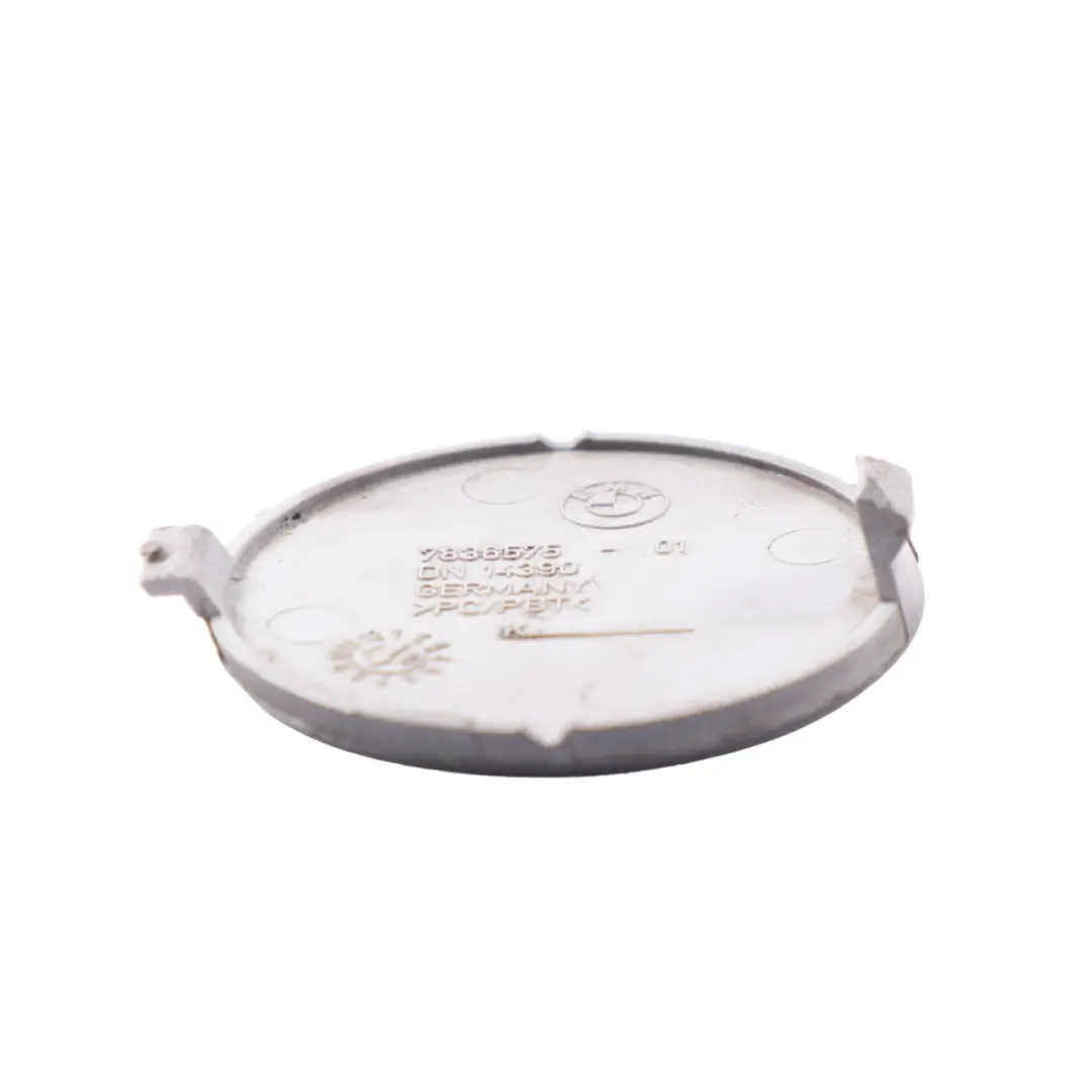 Copertura occhiello traino BMW E81 E87 paraurti posteriore Sparkling Graphite per con numero di parte 7836575 Copertura occhiello traino BMW E81 E87 paraurti posteriore Sparkling Graphite - SKU 7836575-SG1 - Numero di parte 7836575