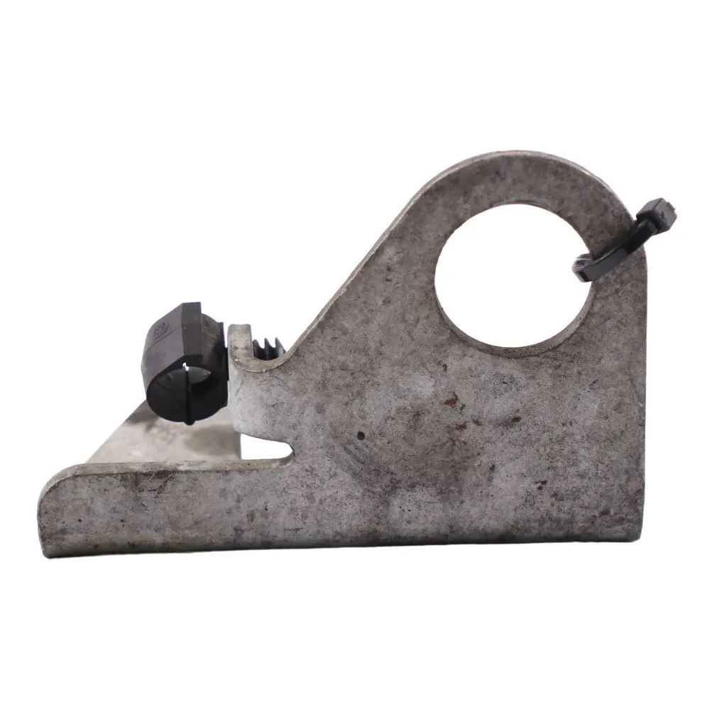 S54 Wspornik Obudowy Termostatu do BMW M3 E46 Z4 M3 E85 E86 Benzyna o numerze 7838119 BMW M3 E46 Z4 M3 E85 E86 Benzyna S54 Wspornik Obudowy Termostatu - SKU 7838119 - Numer Części 7838119