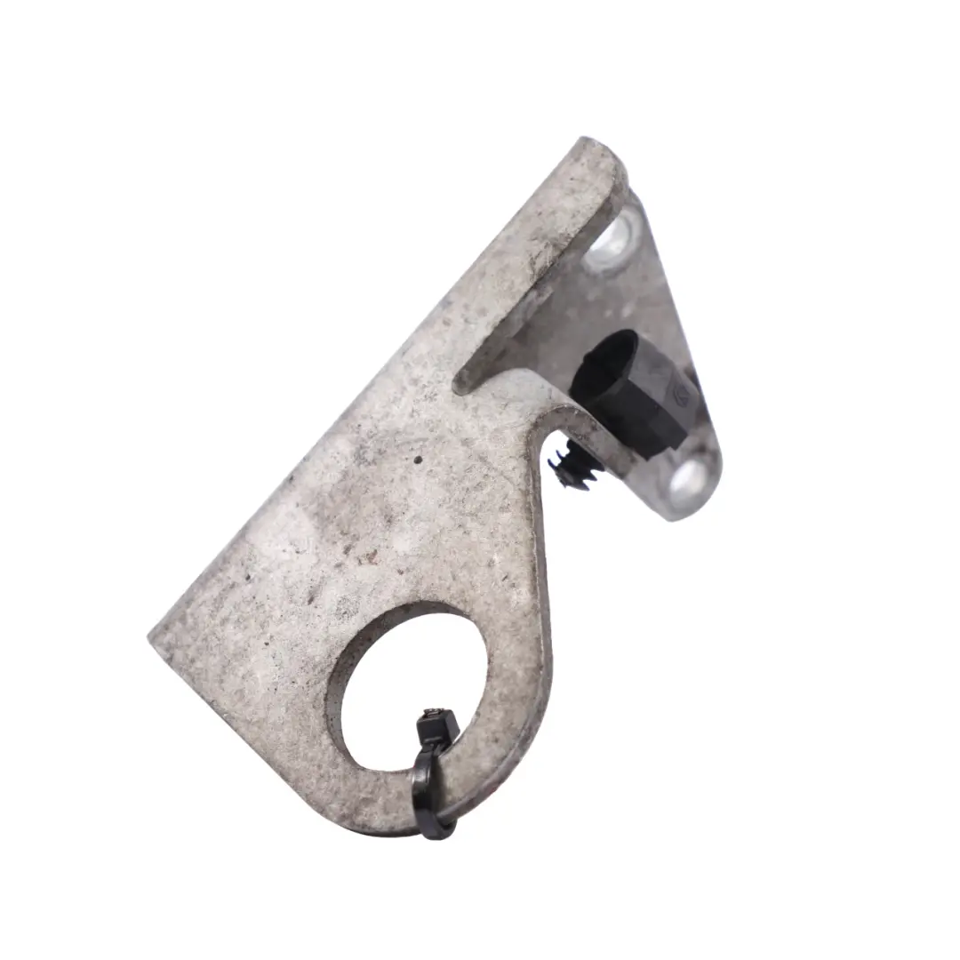 S54 Bracket Thermostat Housing Holder to BMW M3 E46 Z4 M3 E85 E86 Petrol with Part number 7838119 BMW M3 E46 Z4 M3 E85 E86 Petrol S54 Bracket Thermostat Housing Holder - SKU 7838119 - Part number 7838119