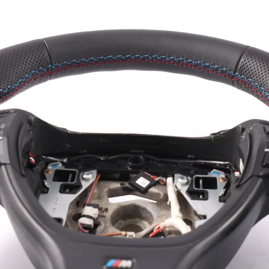 Lenkrad BMW F10 F11 F12 M Sport NEU Schwarz Leder Fahrspur Assistent für mit Teilenummer 7842809 Lenkrad BMW F10 F11 F12 M Sport NEU Schwarz Leder Fahrspur Assistent - SKU 7842809-1 - Teilenummer 7842809