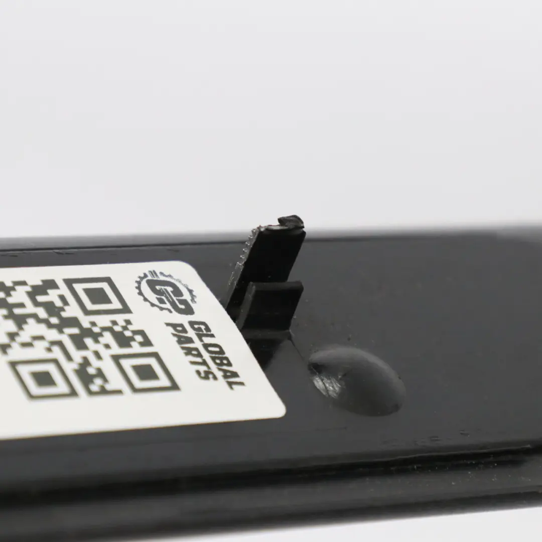 Panel Entrada Delantera Izquierda Embellecedor para BMW E46 M3 Cabrio Coupe con número de pieza 7891927 BMW E46 M3 Cabrio Coupe Panel Entrada Delantera Izquierda Embellecedor - SKU 7891927 - Número de pieza 7891927