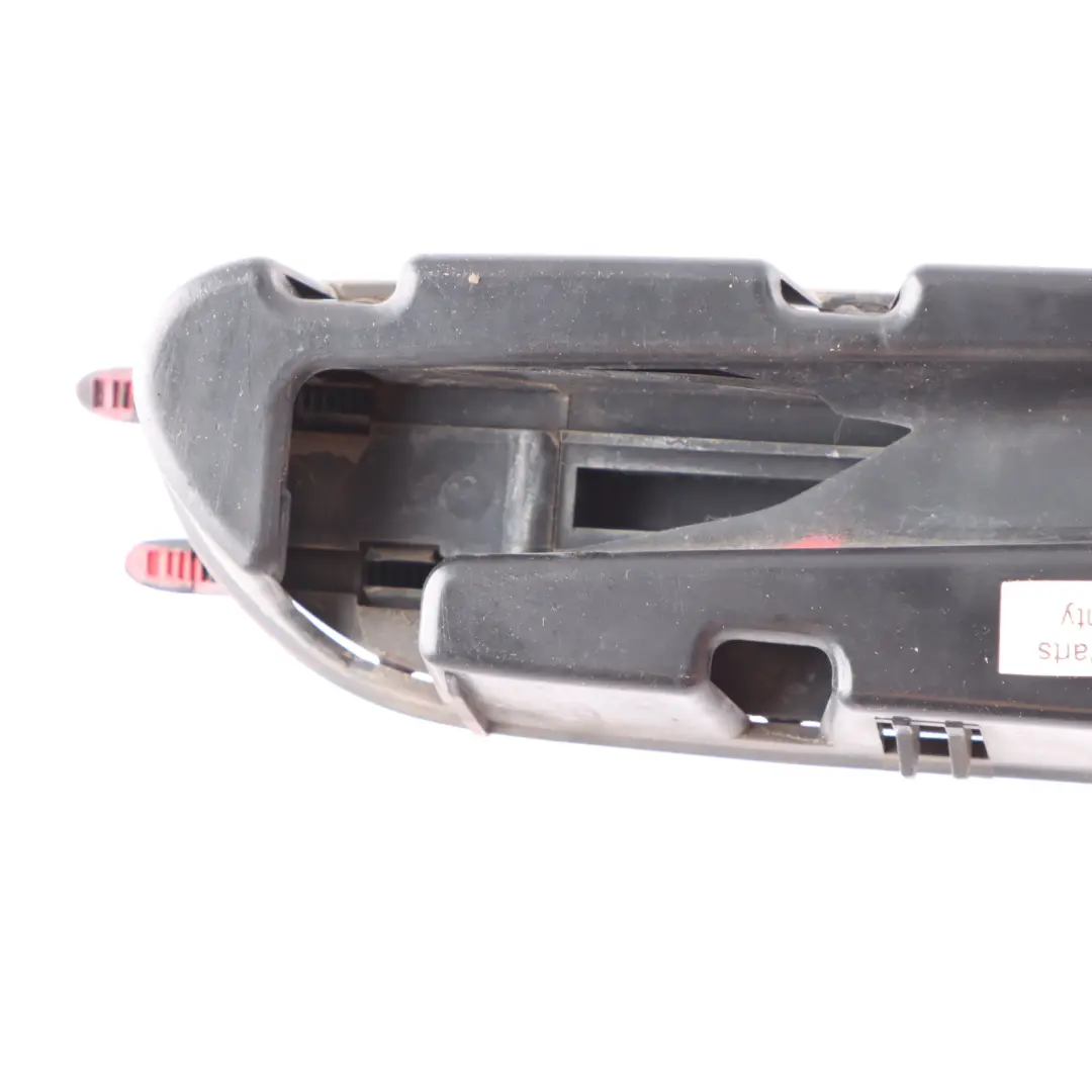 Grille Panneau Latéral Avant Gauche pour BMW E60 E61 LCI M5 à propos du numéro de pièce 7896849 BMW E60 E61 LCI M5 Grille Panneau Latéral Avant Gauche - SKU 7896849-1 - Numéro de pièce 7896849