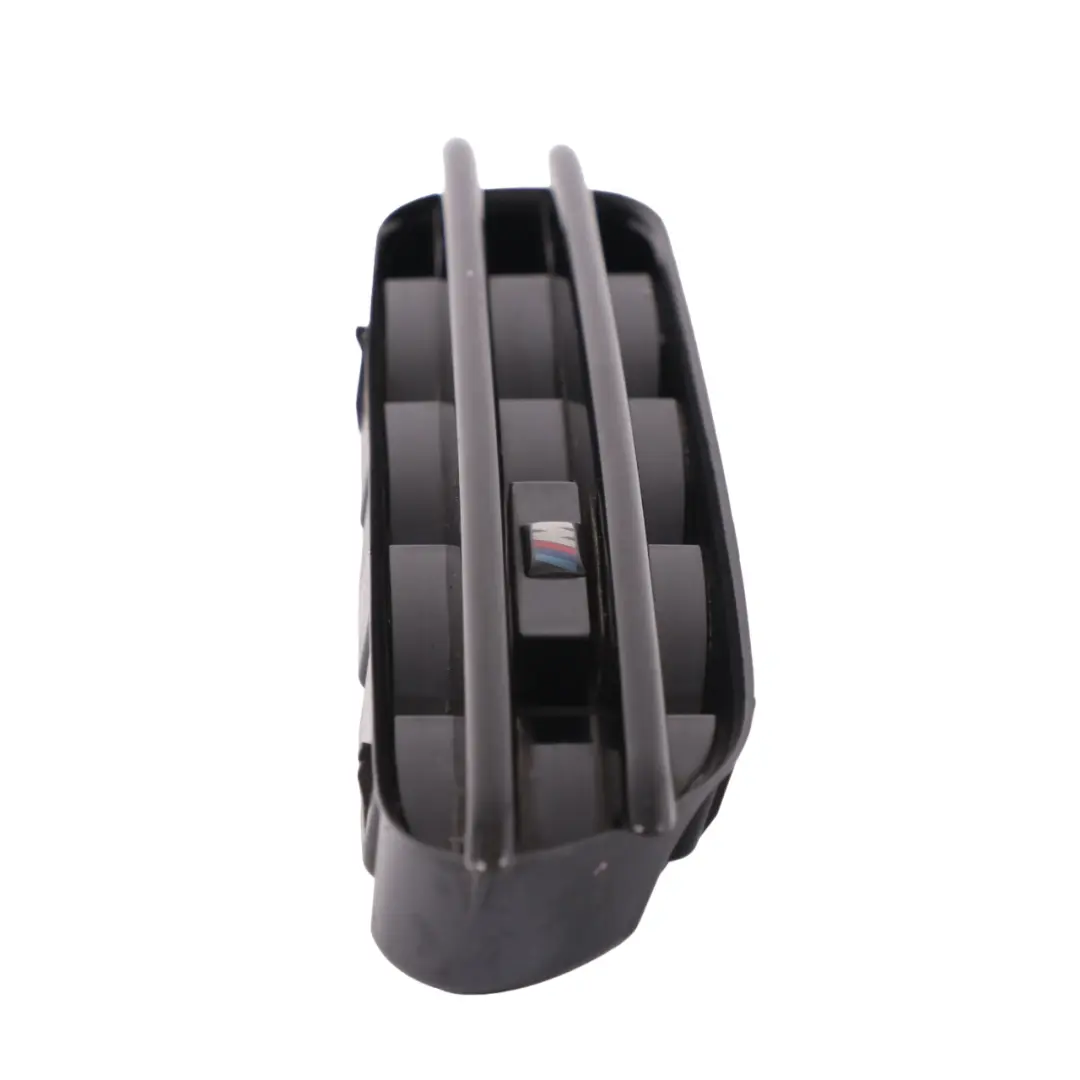 Kotflügelgrill Seitenverkleidung Vorne Links für BMW E60 E61 LCI mit Teilenummer 7896849 BMW E60 E61 LCI Kotflügelgrill Seitenverkleidung Vorne Links - SKU 7896849-2 - Teilenummer 7896849