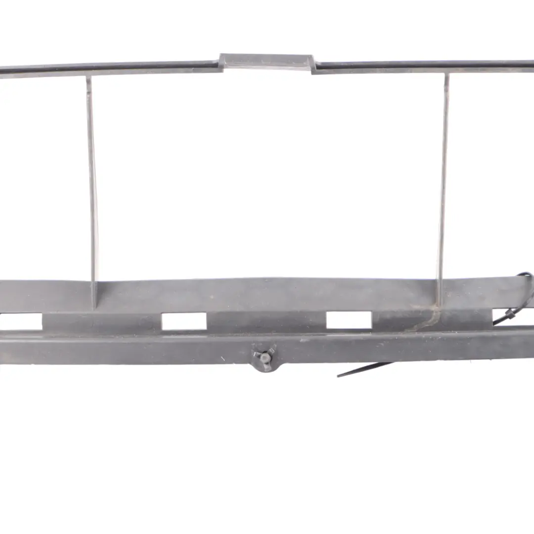  Pare chocs avant Grille BMW E90 LCI M Garniture grille centrale Sport - SKU 7897759-1 - Numéro de pièce 7897759