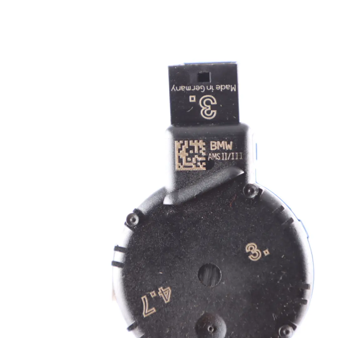 Czujnik Moduł Sensor Deszczu Szyby Przedniej do BMW F20 F21 F30 F31 o numerze 7939168 BMW F20 F21 F30 F31 Czujnik Moduł Sensor Deszczu Szyby Przedniej - SKU 7939168 - Numer Części 7939168