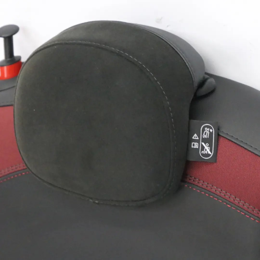 Dinamica Rojo Negro Medio Cuero Respaldo Asiento Trasero Derecho para MINI F56 JCW con número de pieza 7939574 MINI F56 JCW Dinamica Rojo Negro Medio Cuero Respaldo Asiento Trasero Derecho - SKU 7939574 - Número de pieza 7939574