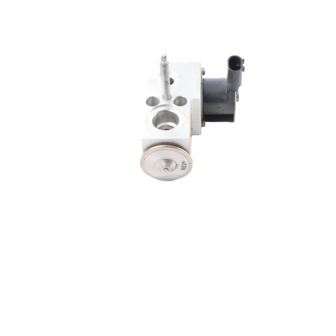 Expansion Valve Air Conditioning to BMW G20 i4 G26 Electric with Part number 7951456 BMW G20 i4 G26 Electric Expansion Valve Air Conditioning - SKU 7951456 - Part number 7951456