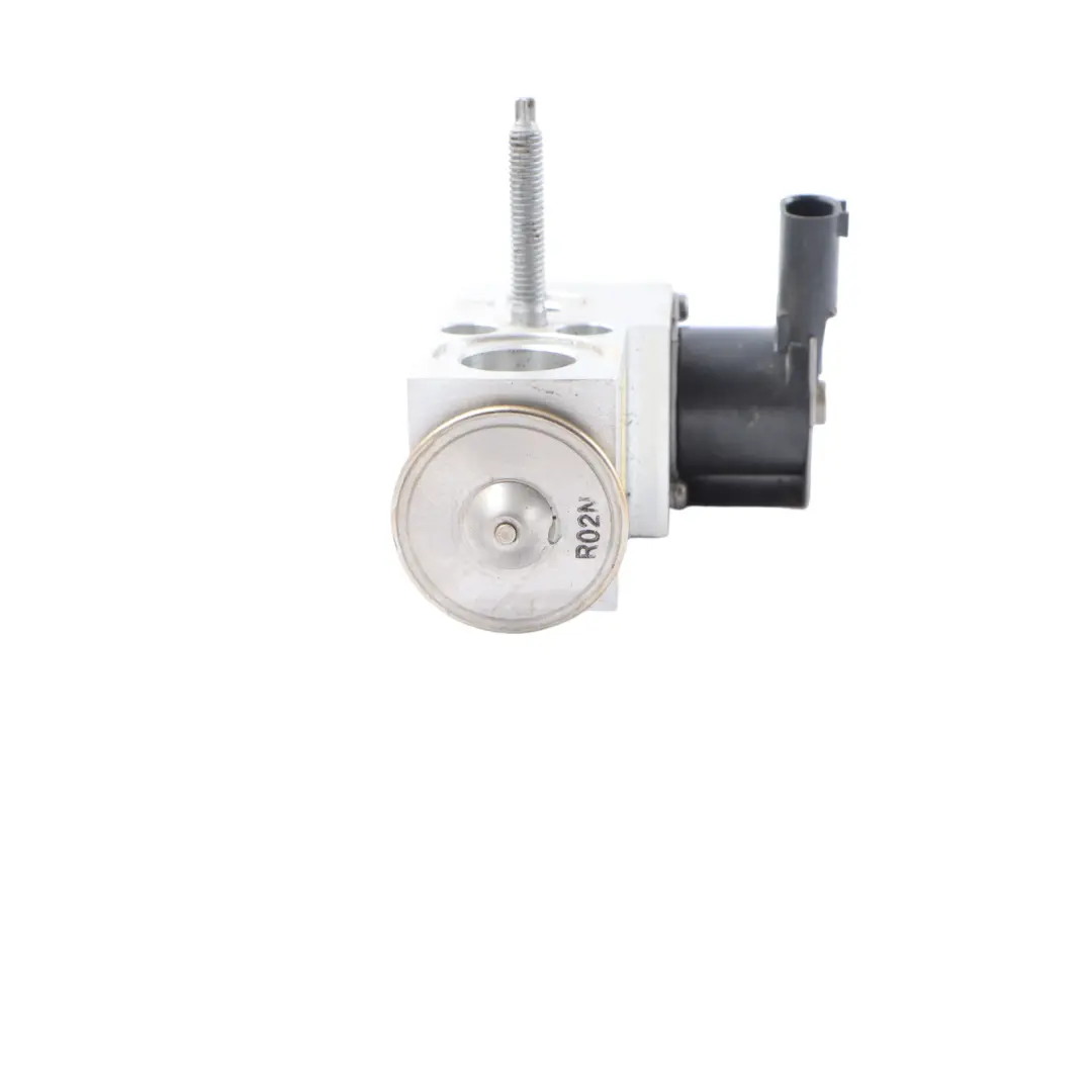 Valvola Espansione Elettrica Climatizzatore per BMW G20 i4 G26 con numero di parte 7951456 BMW G20 i4 G26 Valvola Espansione Elettrica Climatizzatore - SKU 7951456 - Numero di parte 7951456