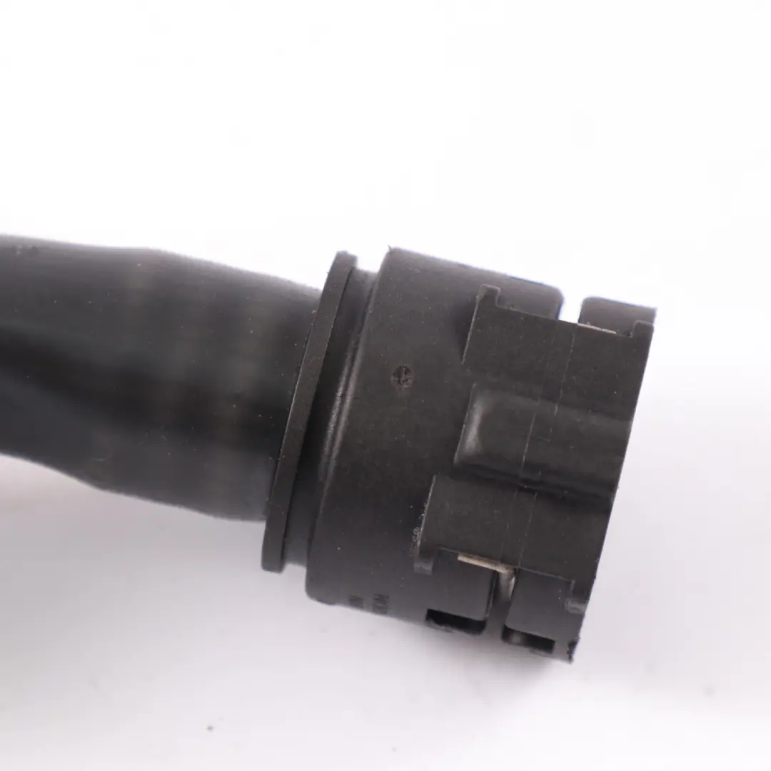 Tuyau de refroidissement BMW G30 530e LCI B48X Tuyau d'eau pour à propos du numéro de pièce 7952798 Tuyau de refroidissement BMW G30 530e LCI B48X Tuyau d'eau - SKU 7952798 - Numéro de pièce 7952798